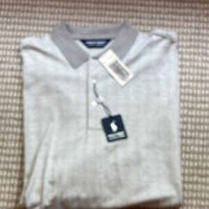 Men's Polo Shirt in Light Gray with Contrast Collar